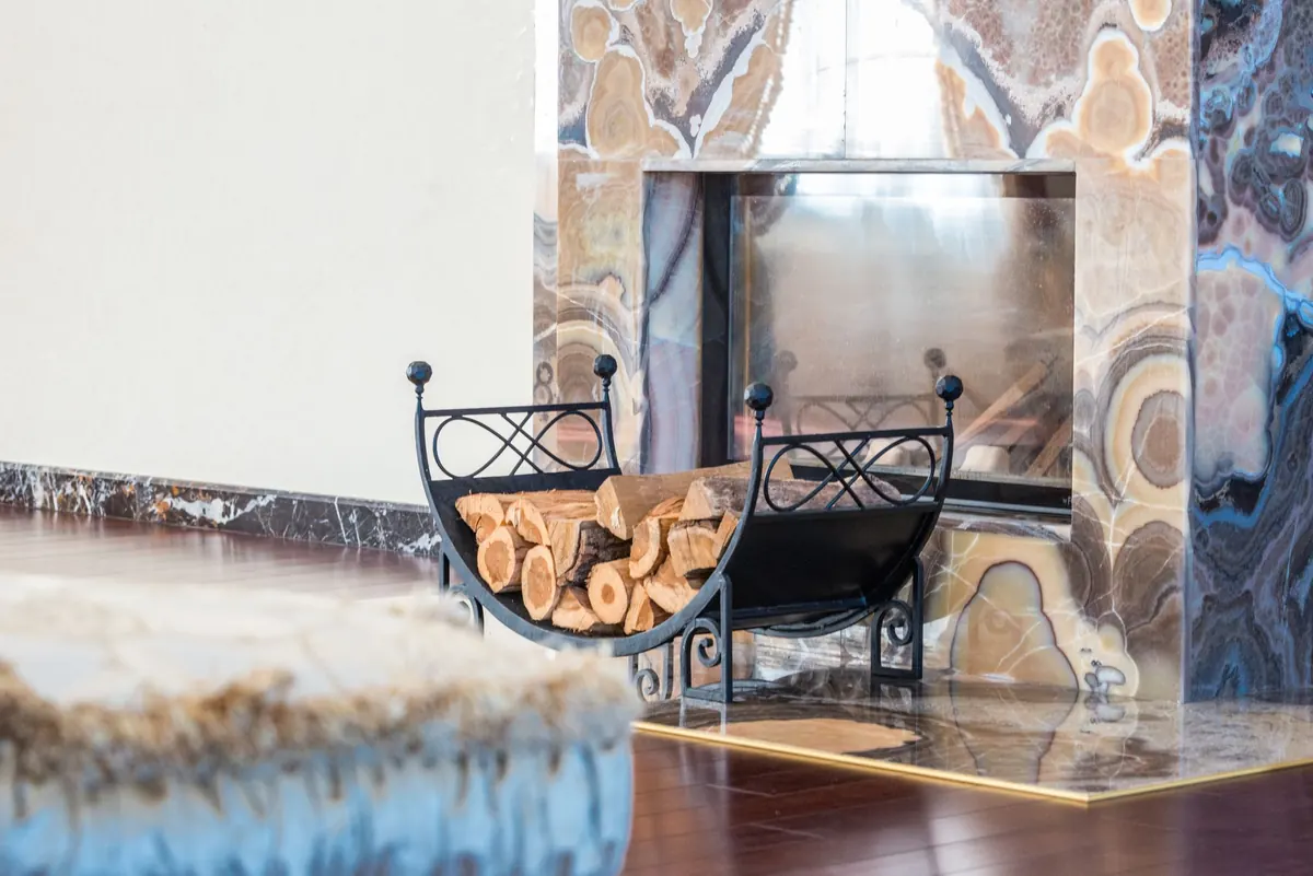 Electric vs Gas vs Solid-Fuel Fires: A UK Homeowner's Comparison